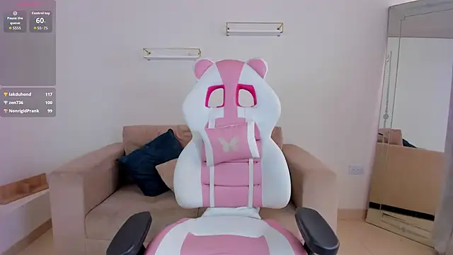 دردشة april_smiith الجنسية المباشرة