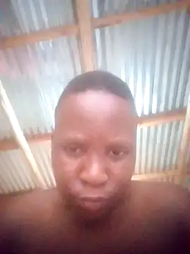 Chatroom XXX en direct de Ranzow18