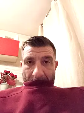 دردشة Alexdaniel89 الجنسية المباشرة