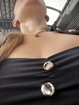 tata_sanz_ – Live XXX-chat