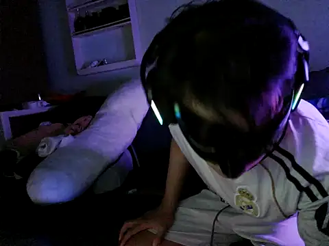 boyhigh1997 即時 XXX 聊天