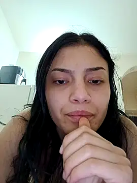 Virgin_Pussy_Love Live XXX Chat