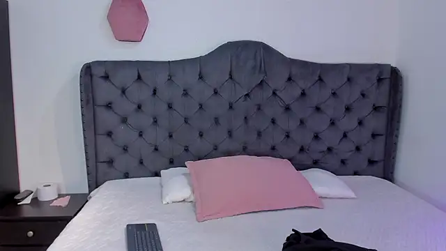 Вебкам-шоу two_milkyway