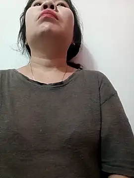 Reema_143のウェブカメラショー