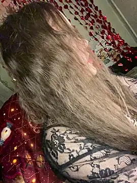 Var_Kiss Live XXX Chat