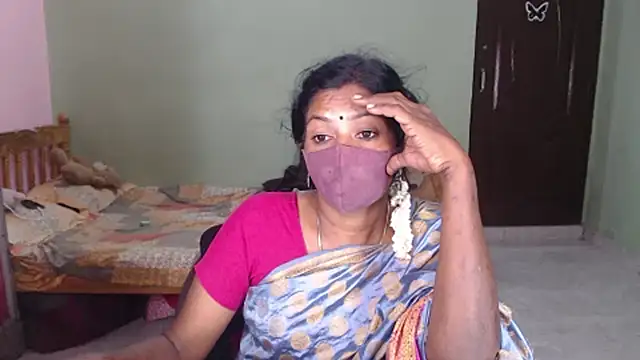 Chat +18 de HotGulabi ao vivo