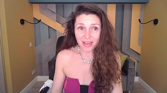 XXX chat uživo modela EllaLong