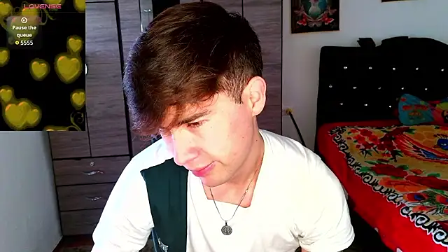 XXX chat uživo modela samael1107