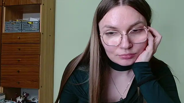 LooveELLYx live XXX chat