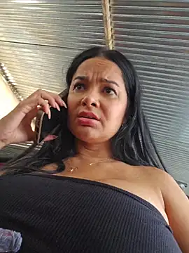 Czat XXX na żywo – CataleyaRusso