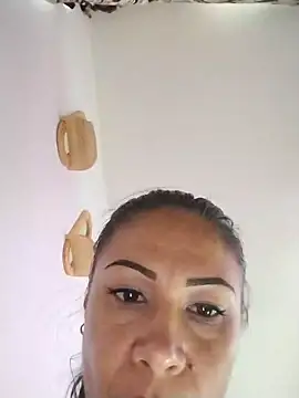 Živý XXX chat KittyHoleshot87