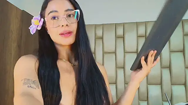 ZoeBarloveのライブXXXチャット