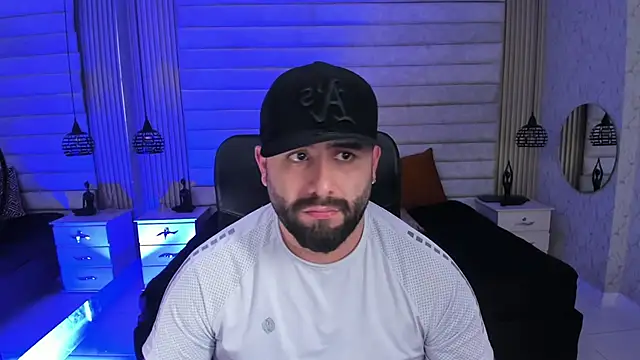 دردشة jhon_bear03 الجنسية المباشرة