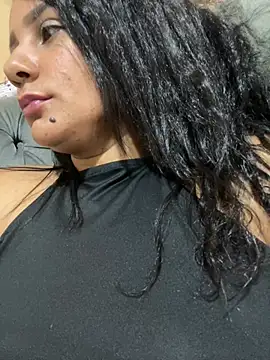 Chat +18 de Leticia_goddes ao vivo