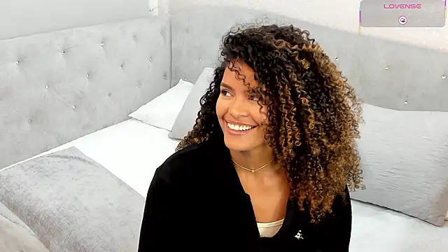 แชท XXX สดของ Amelia_bss