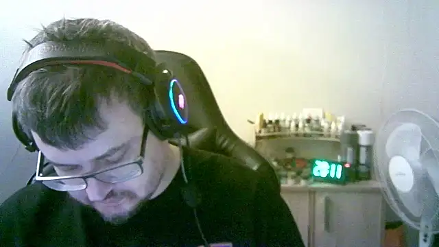 SirAbuser Adlı Modelin Canlı XXX Sohbeti