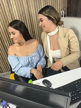 Chat XXX Live Antonella_Julieta