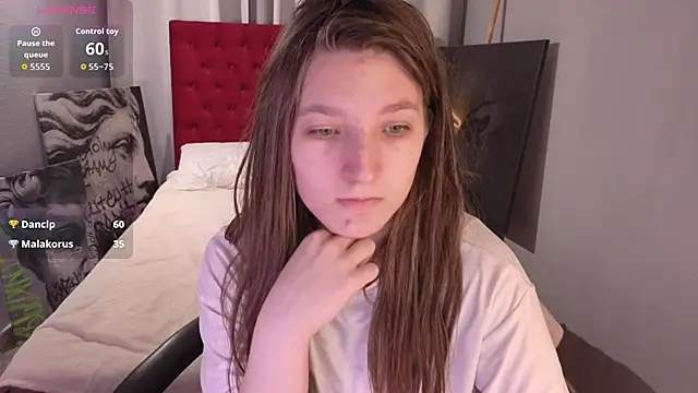 Mia_Myles' Live XXX Chat