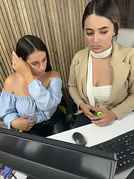 Antonella_Julieta's Live XXX Chat