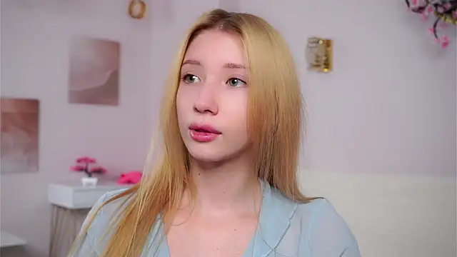 SunnivaCovil 现场XXX聊天