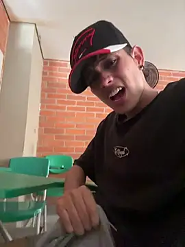 Chat +18 de HarryGaze ao vivo