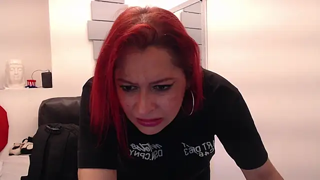 eva_twiss' Live XXX Chat