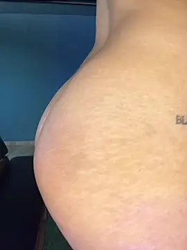 Silvanna-Moree Adlı Modelin Canlı XXX Sohbeti