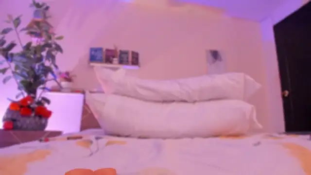 دردشة YariRose الجنسية المباشرة