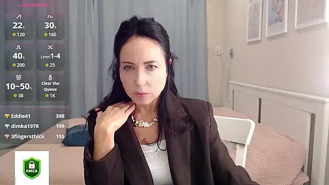 beautiful_moon3: онлайн-секс-чат