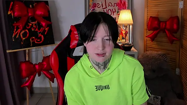 BakugoKatsuki Adlı Modelin Canlı XXX Sohbeti