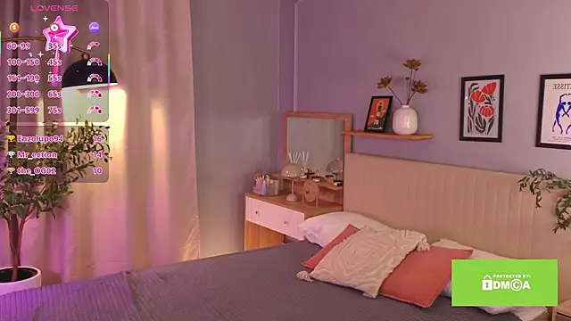 TomieFern_ Adlı Modelin Web Kamerası Şovu