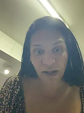 MariaSexy2026 Adlı Modelin Canlı XXX Sohbeti