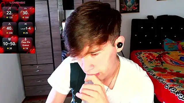 Chat +18 de samael1107 ao vivo