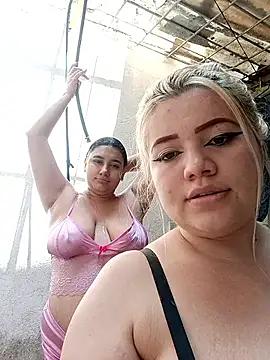 Chatroom XXX en direct de Sara_y_Amy