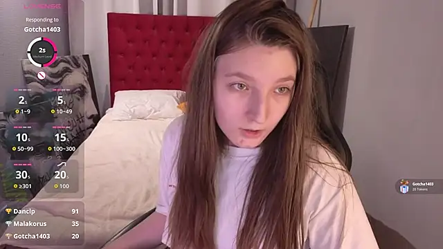 Show modela Mia_Myles na web-kameri