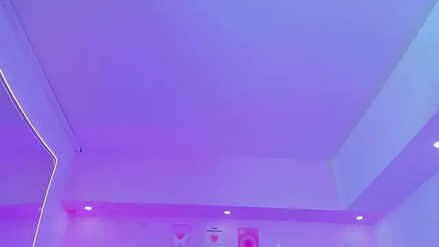 ScarlettDreamss7's Live XXX Chat