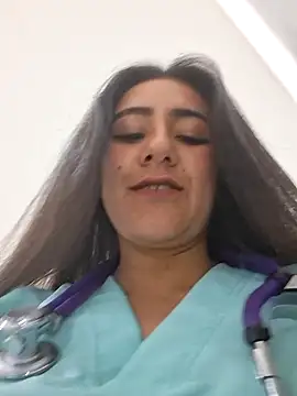 CAROLINE__07 – Live XXX-chat