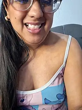 แชท XXX สดของ ZaidaWet