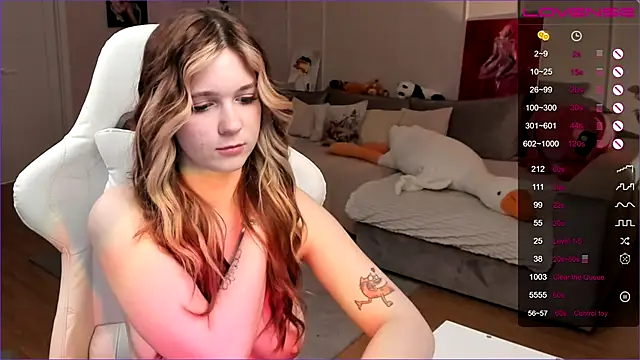 Frau_Lina Live XXX-Chat