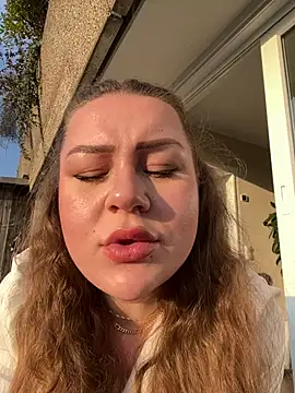 Fancy-Francy's Live XXX Chat