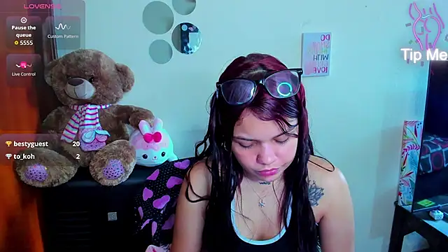 Ema__Luna's Live XXX Chat