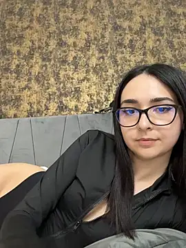 دردشة AmayaDominique الجنسية المباشرة