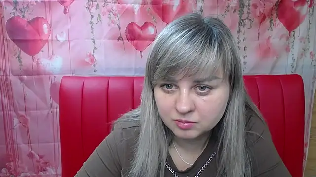 دردشة VeronicaSvitt الجنسية المباشرة