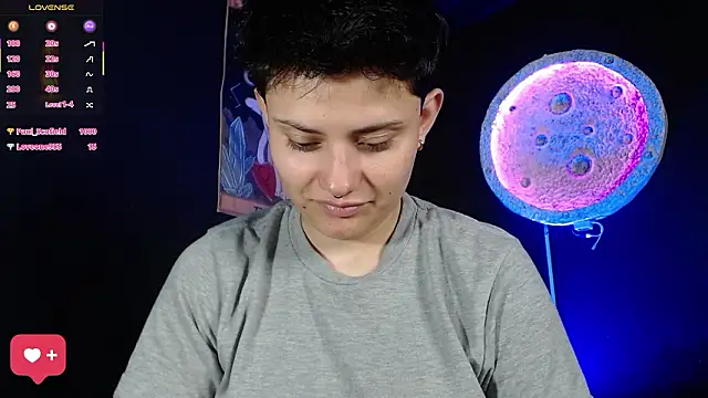 Živý XXX chat girl_intense444