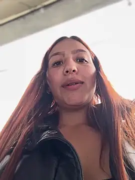 Emily-7_ Chat XXX live