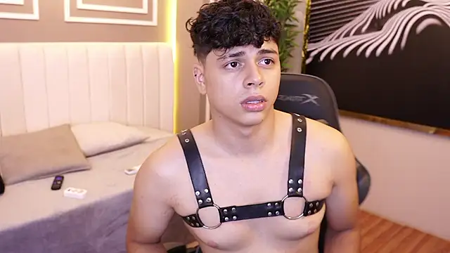 Ethan_occonor's Live XXX Chat