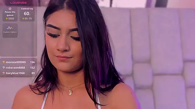 KatherineRuiz_'s Webcam Show