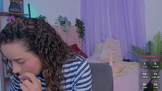 XXX chat uživo modela emilyrouxe