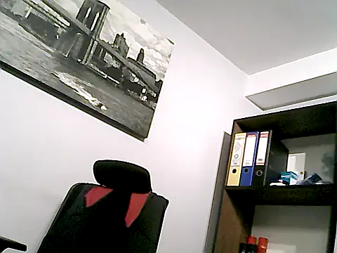 mastercharisma35's Live XXX Chat