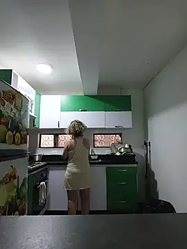 sasi_luna – Live XXX-chat